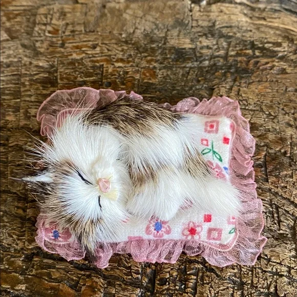 🐈Vintage🐈Cat Sleeping on Pillow - Picture 5 of 8